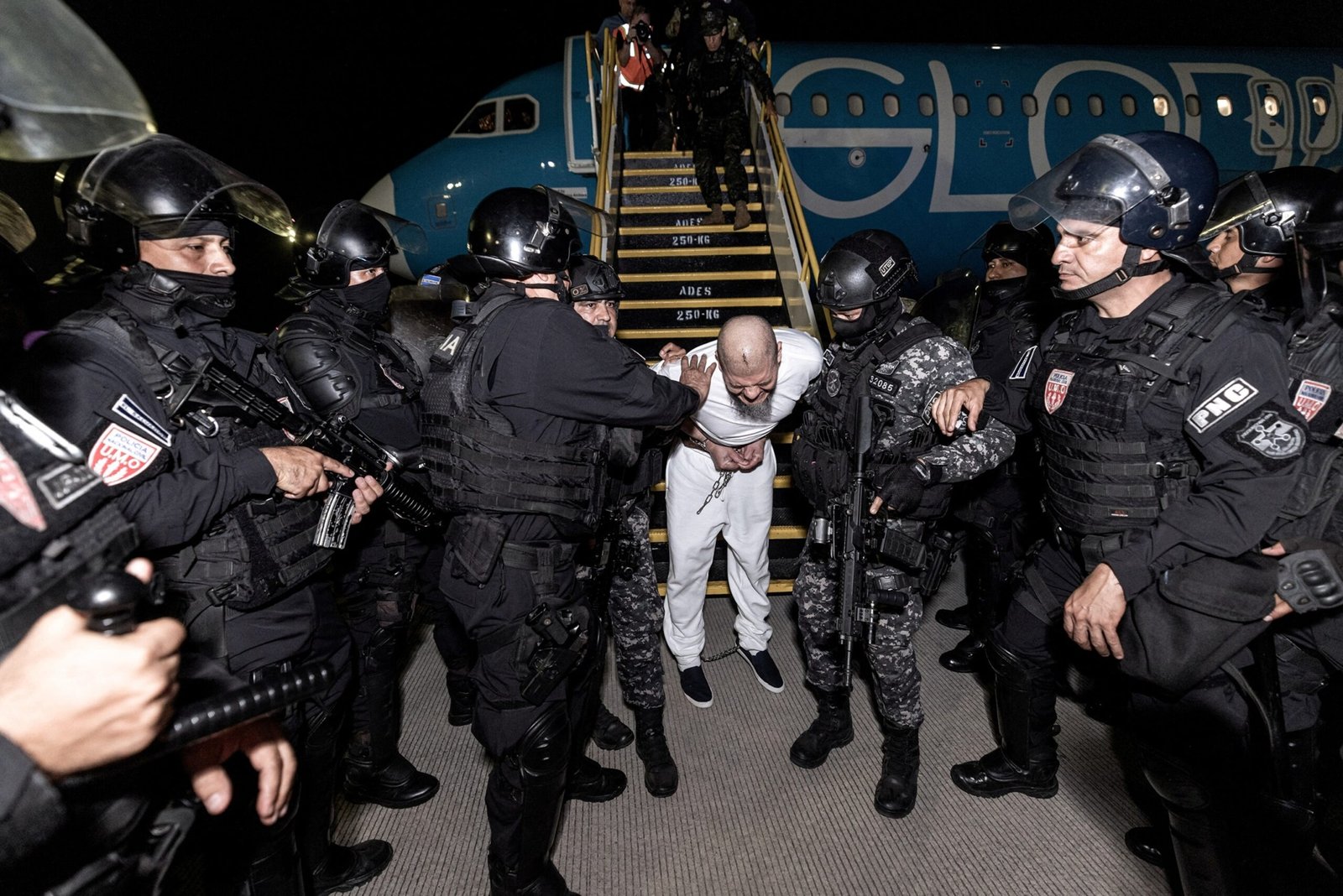 The Trump administration ignores the judge's order to change deportation aircraft: Fuentes